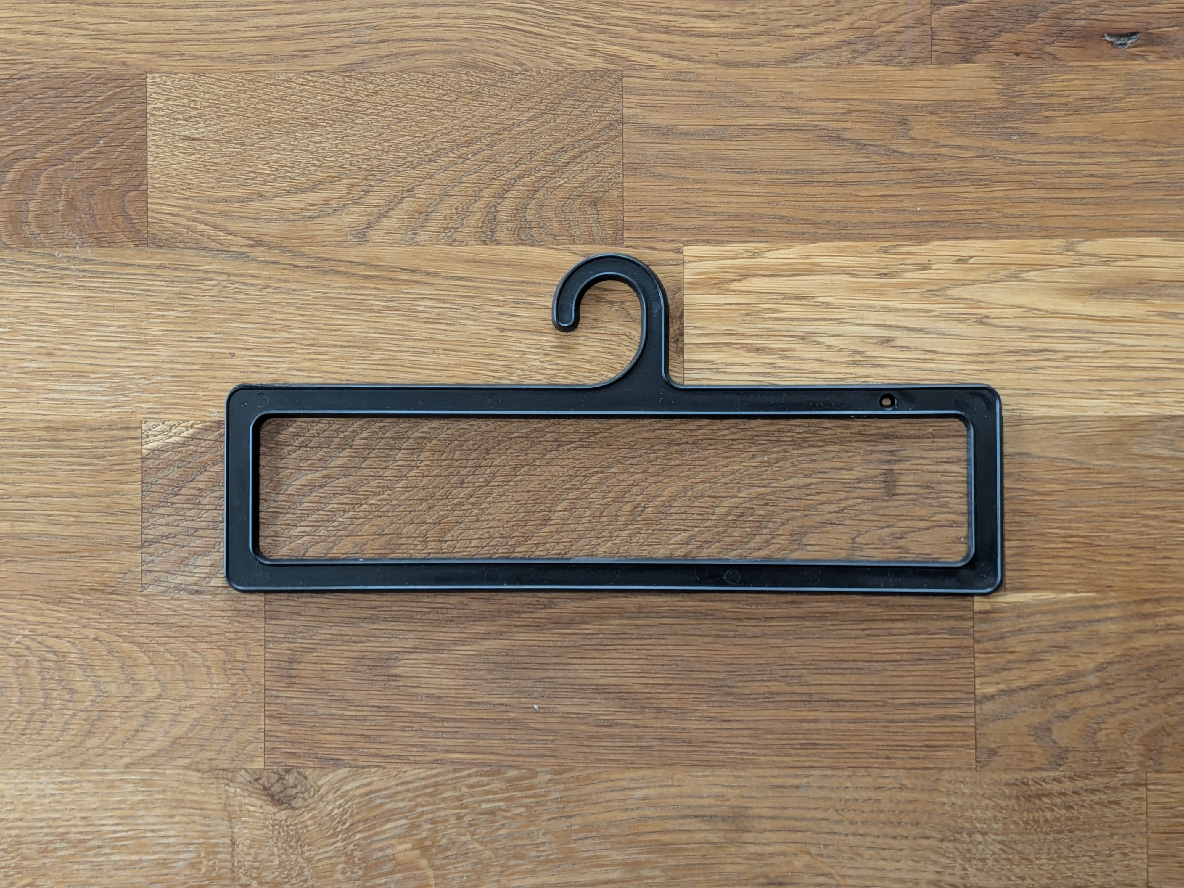 Wieszak plastikowy O3 - producent OLPLAST