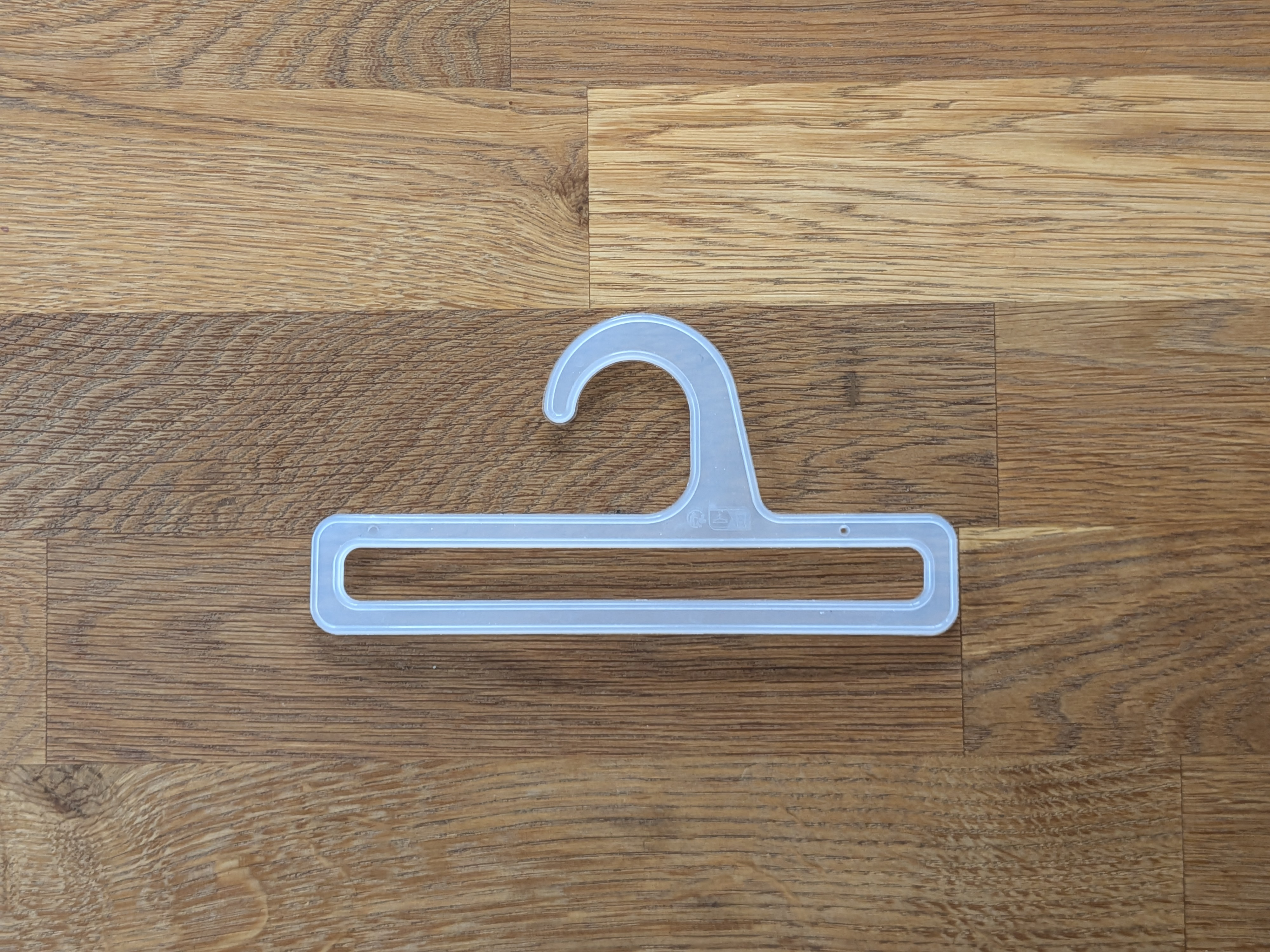 Wieszak plastikowy O7 - producent OLPLAST